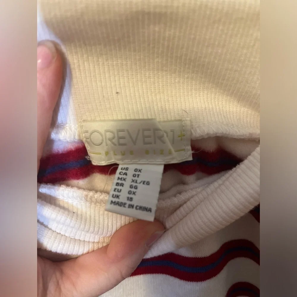 FOREVER 21 Women White & Red Striped Sweatshirt size 0X - Picture 7 of 7
